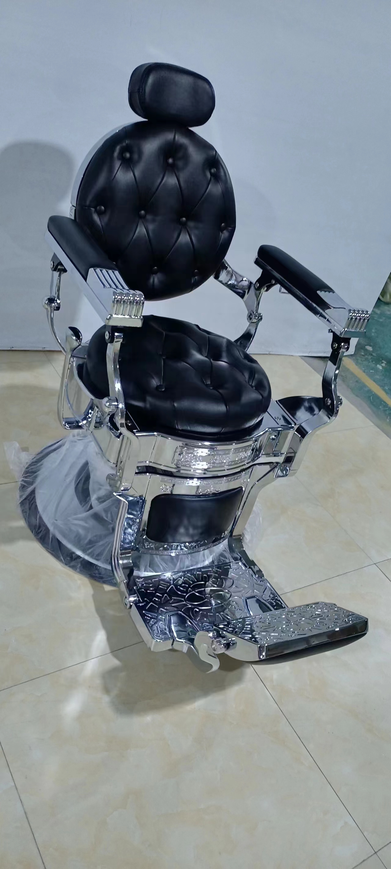 Barber Chair 32