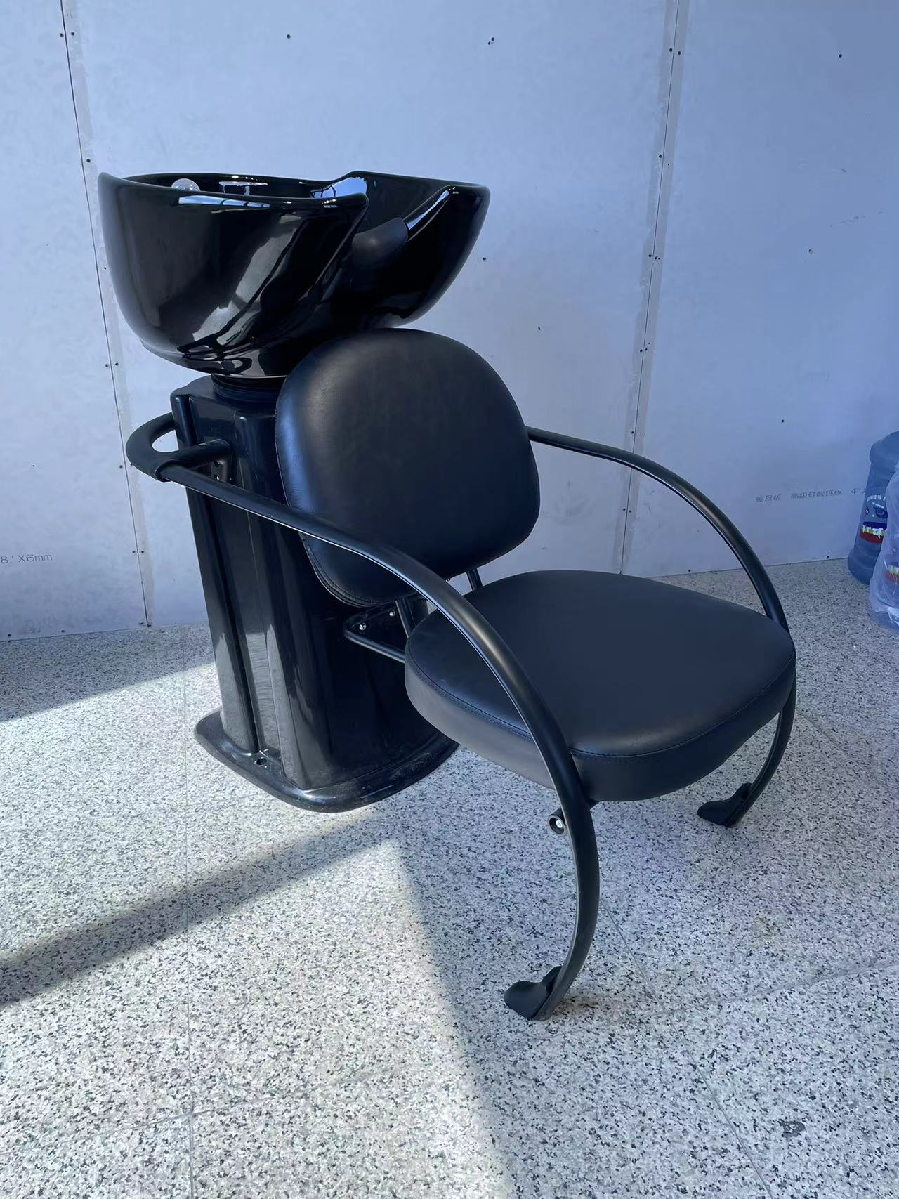 Shampoo Chair 31