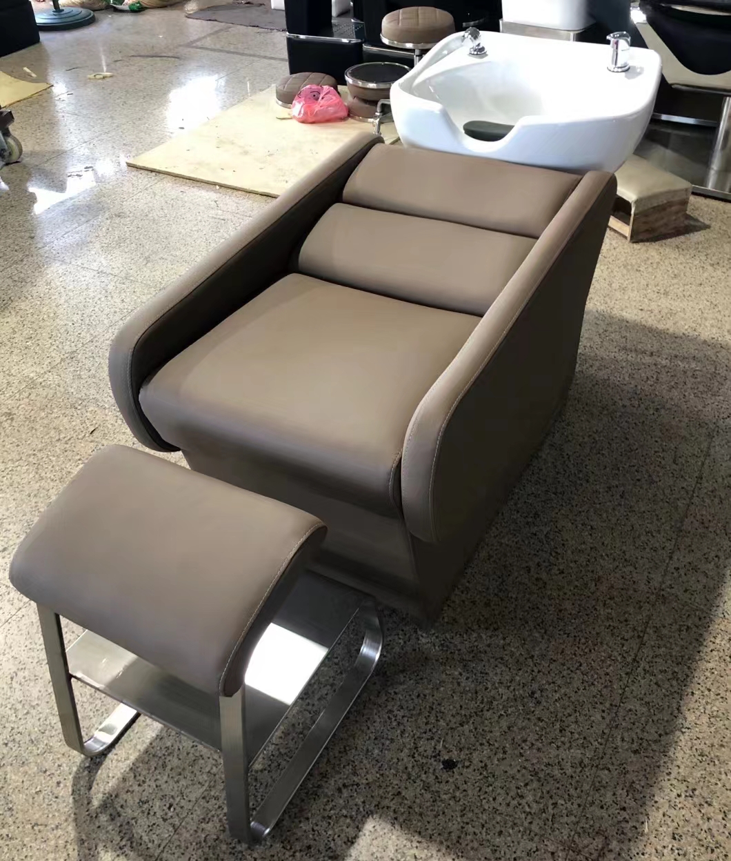 Shampoo Chair 25