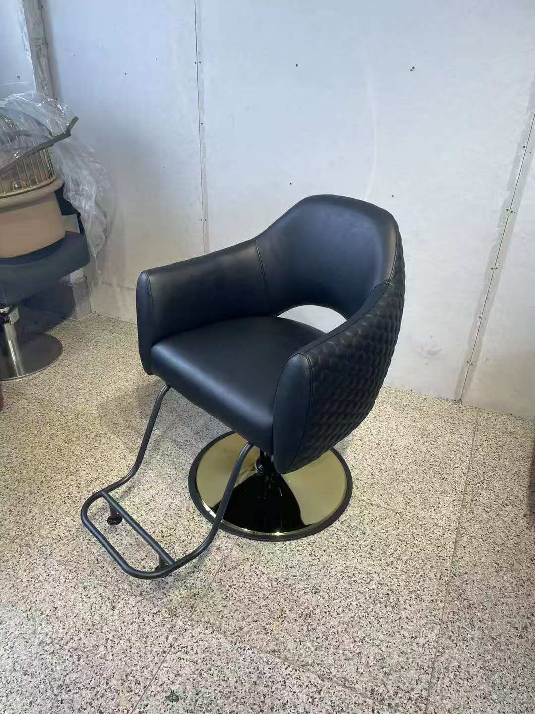 Styling chair 30
