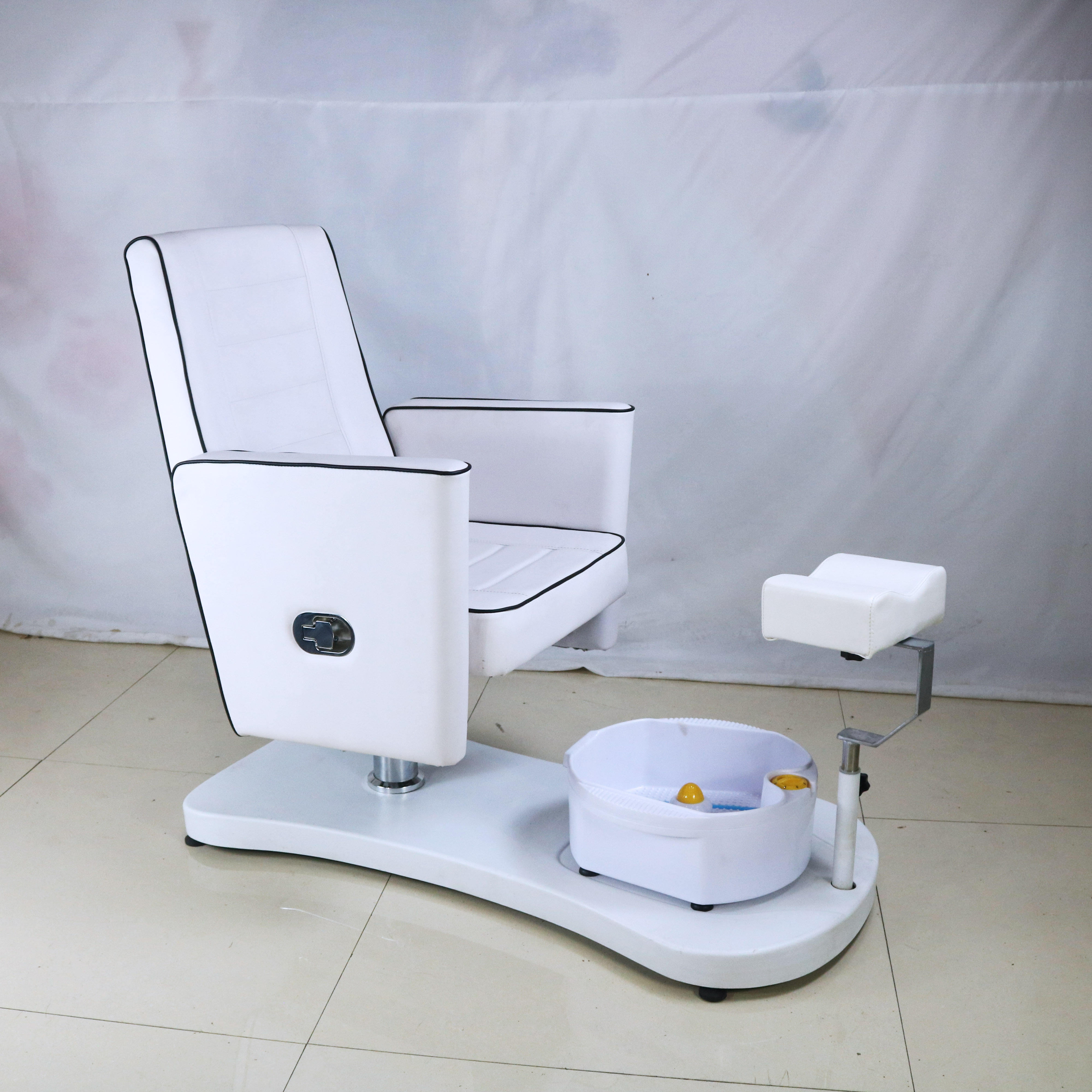 Pedicures Chair 16