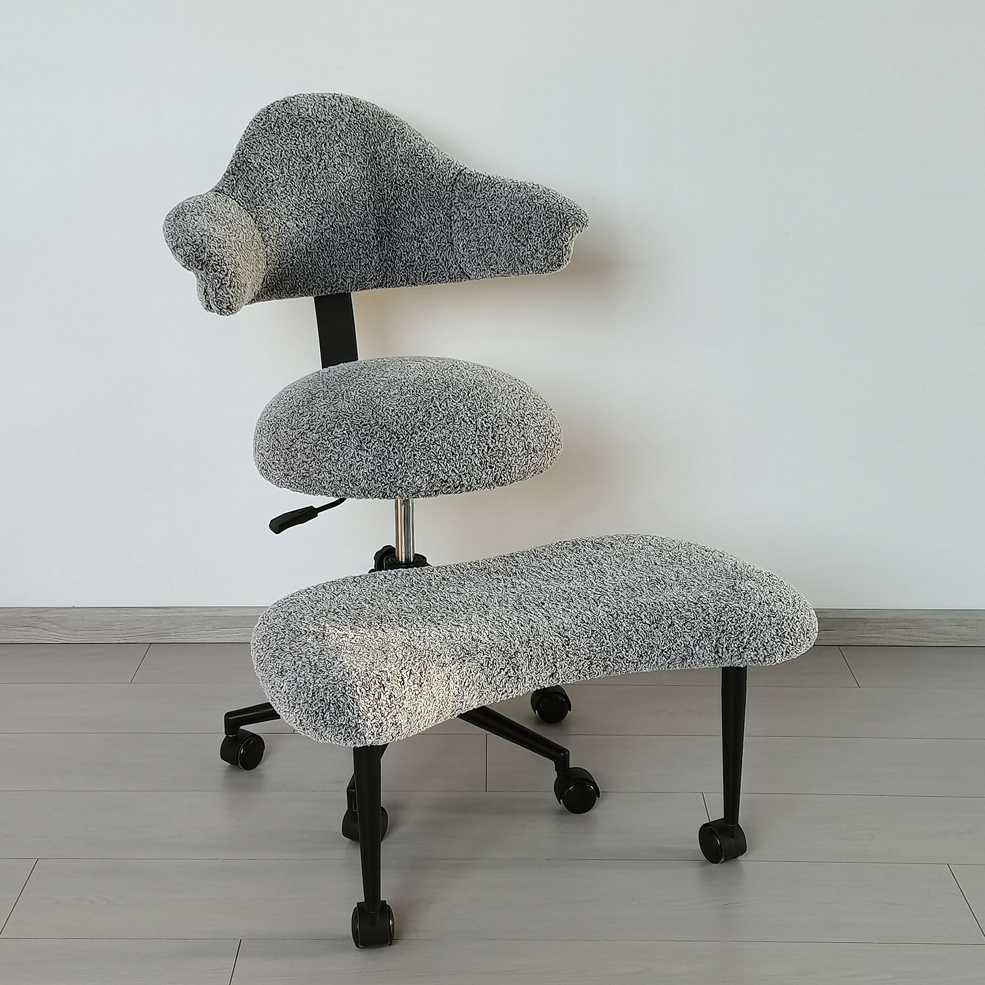 Salon Stool 41